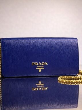Prada Vitello Move Chain Wallet Crossbody Blue Gold Hardware WOC Pristine